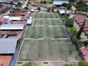 Vista aérea de canchas sintéticas de fútbol (versión reducida)